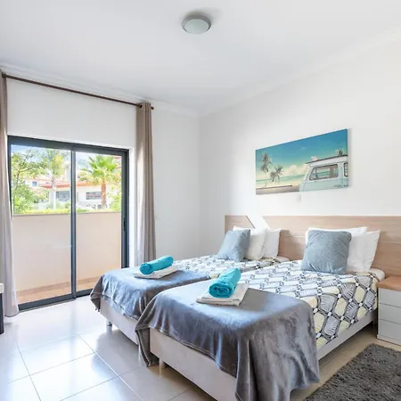 Central 2 With Pool By Homing *